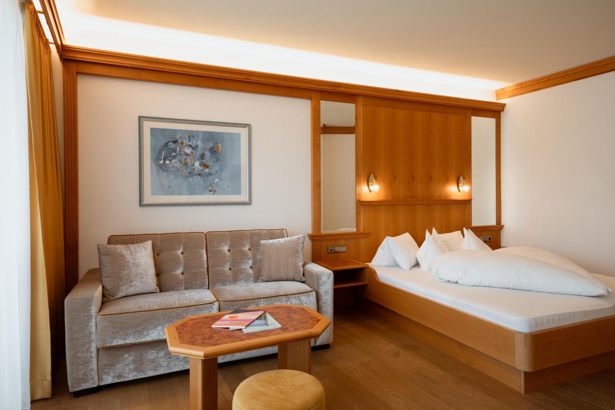 Hotel Nocturnes 4*