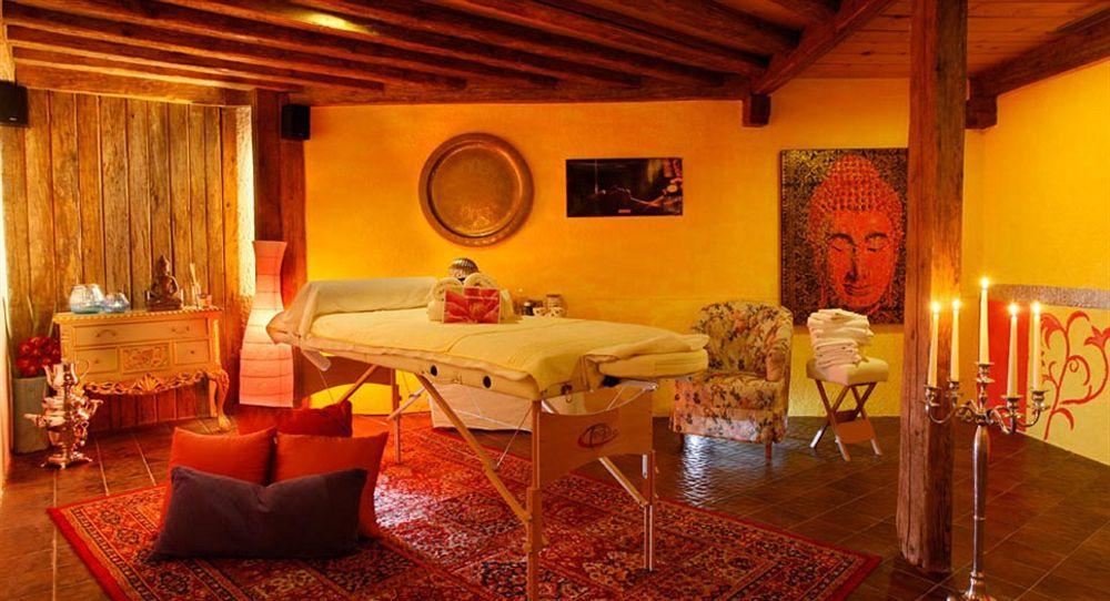 Nocturnes Hotel 4*
